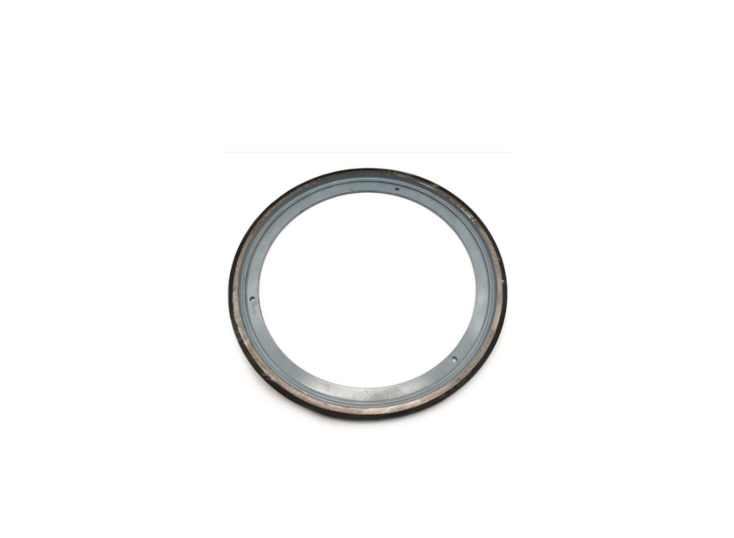 فرکشنویل پله برقی سایز 690*37 میلی متر برند Thyssen