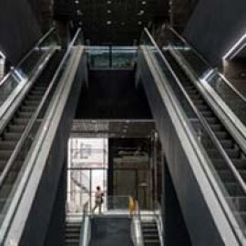 پروژه سرویس و نگهداری پله‌برقی در پاساژ پلاسکو تهران