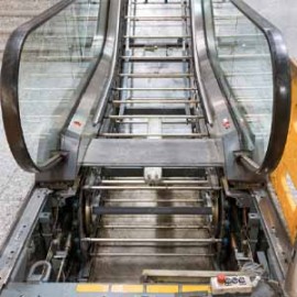 سرویس پله برقی در تهران