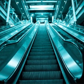 عوامل مؤثر در قیمت پله برقی: از قطعات تا کیفیت ساخت